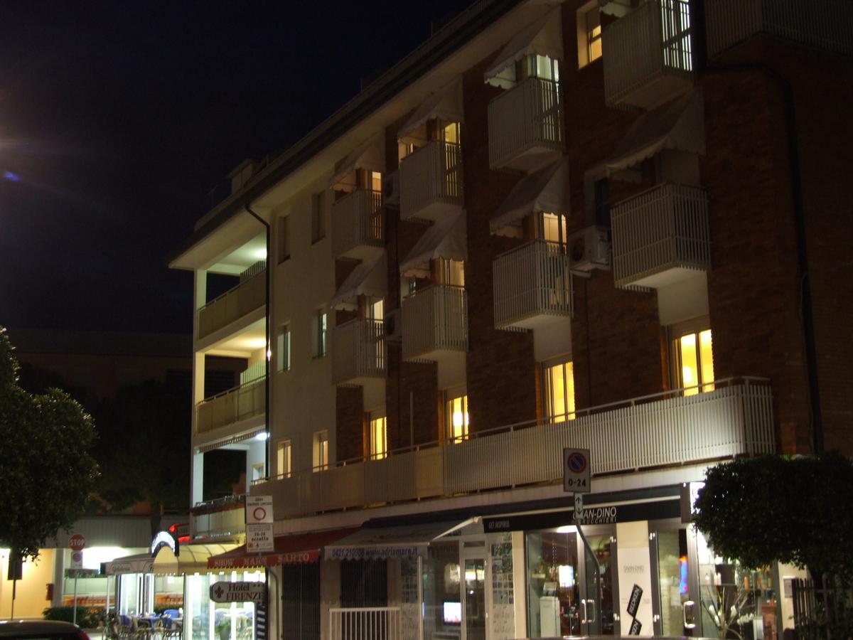 Hotel Firenze Caorle Exteriör bild